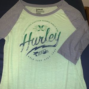 Hurley mid sleeve tee